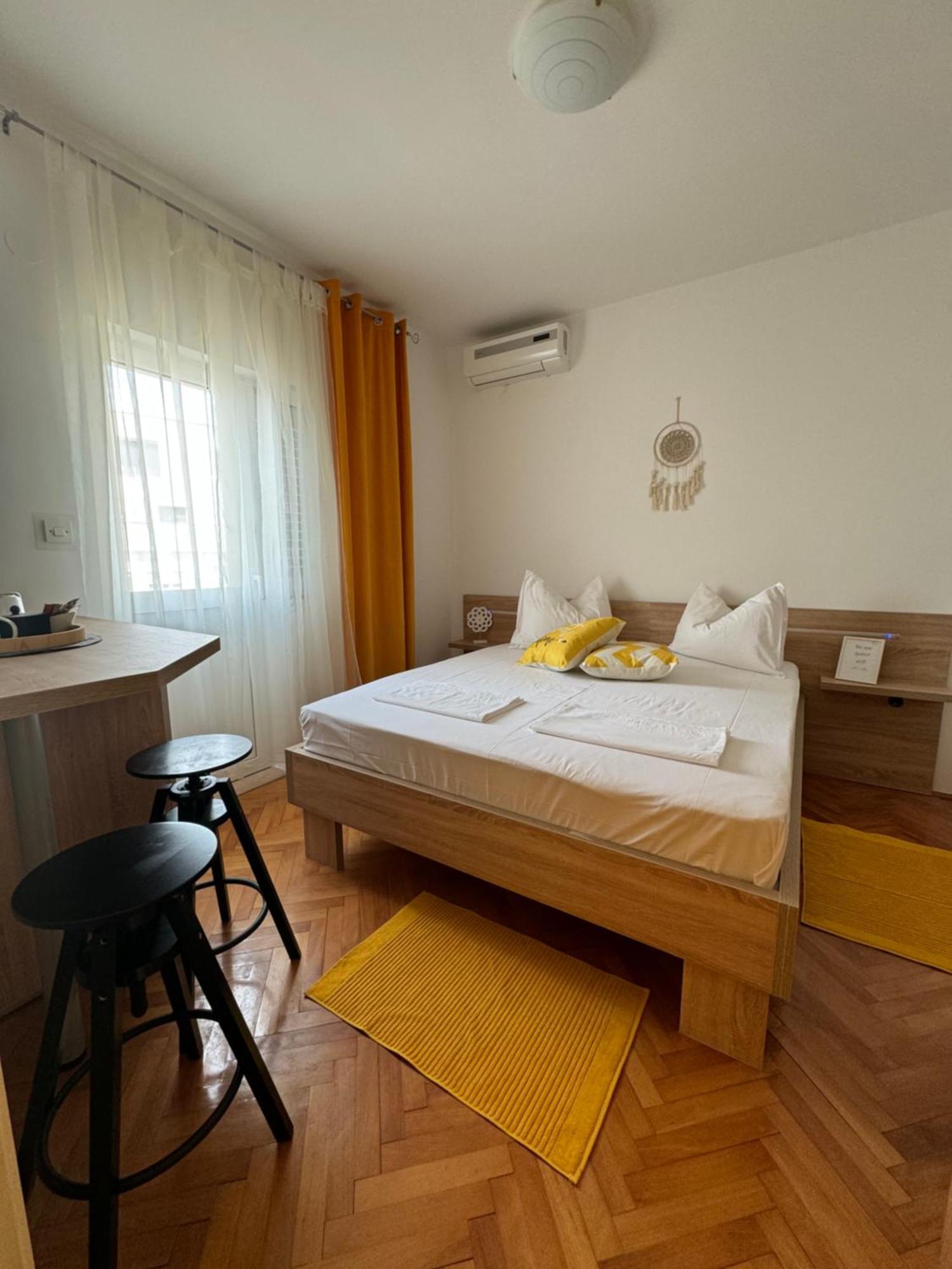 Hotel The Manzoni Family 4 Punat Exterior foto